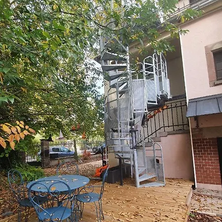 Apartmán La Tour Du Bois Fleuri *