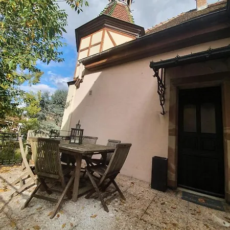 La Tour Du Bois Fleuri Apartmán *