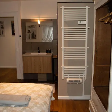 La Tour Du Bois Fleuri Apartmán