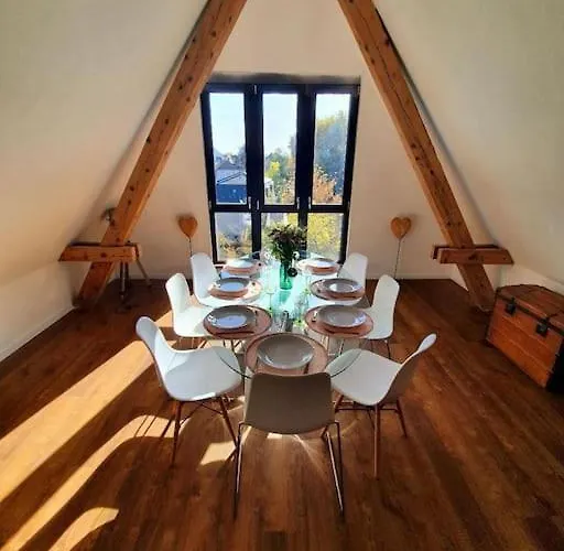 La Tour Du Bois Fleuri