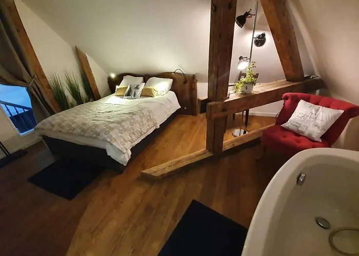 La Tour Du Bois Fleuri Appartamento